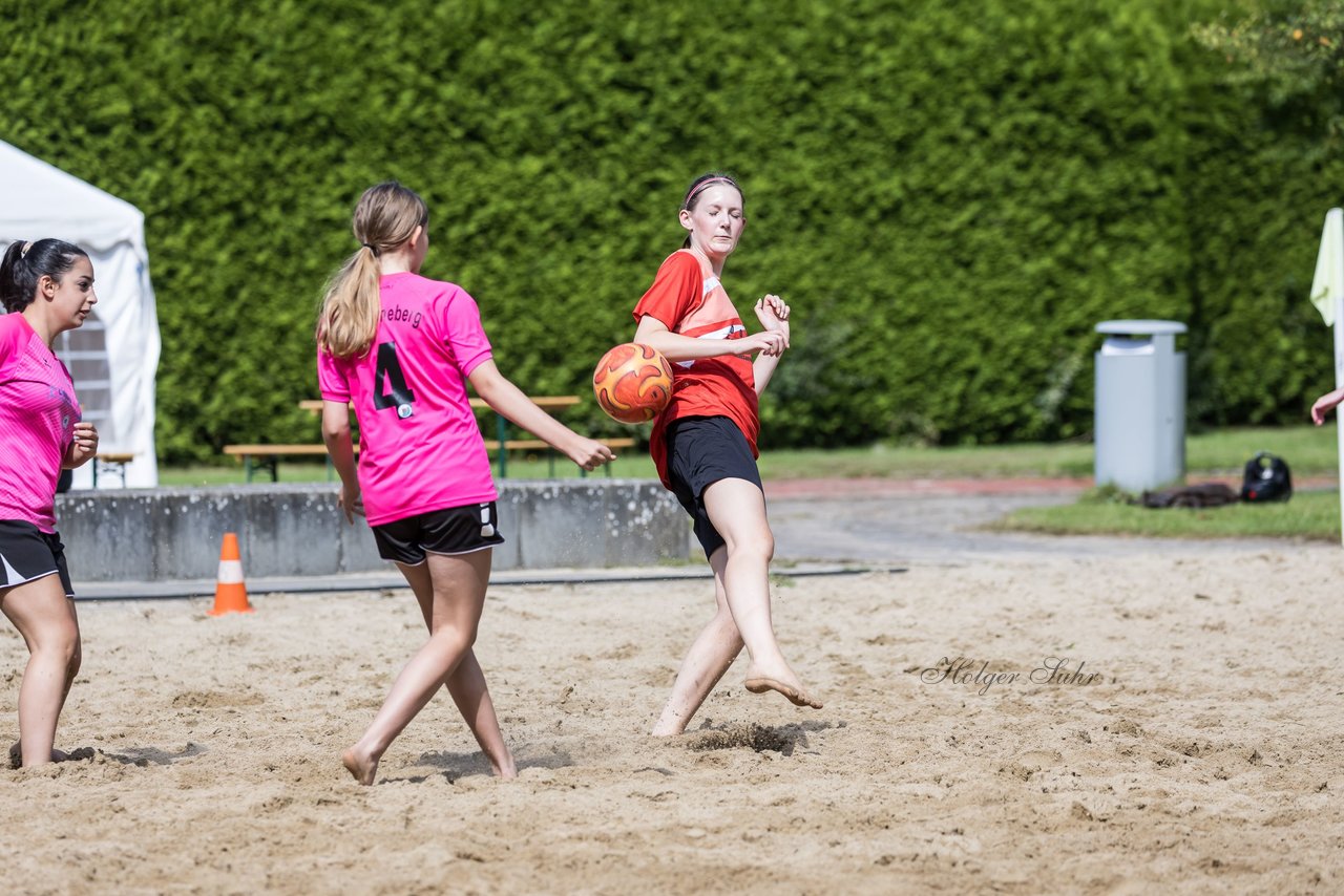 Bild 106 - wBJ/wCJ Beachsoccer Cup